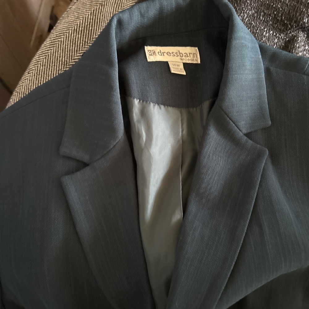 Jacket - Picture 2 of 2